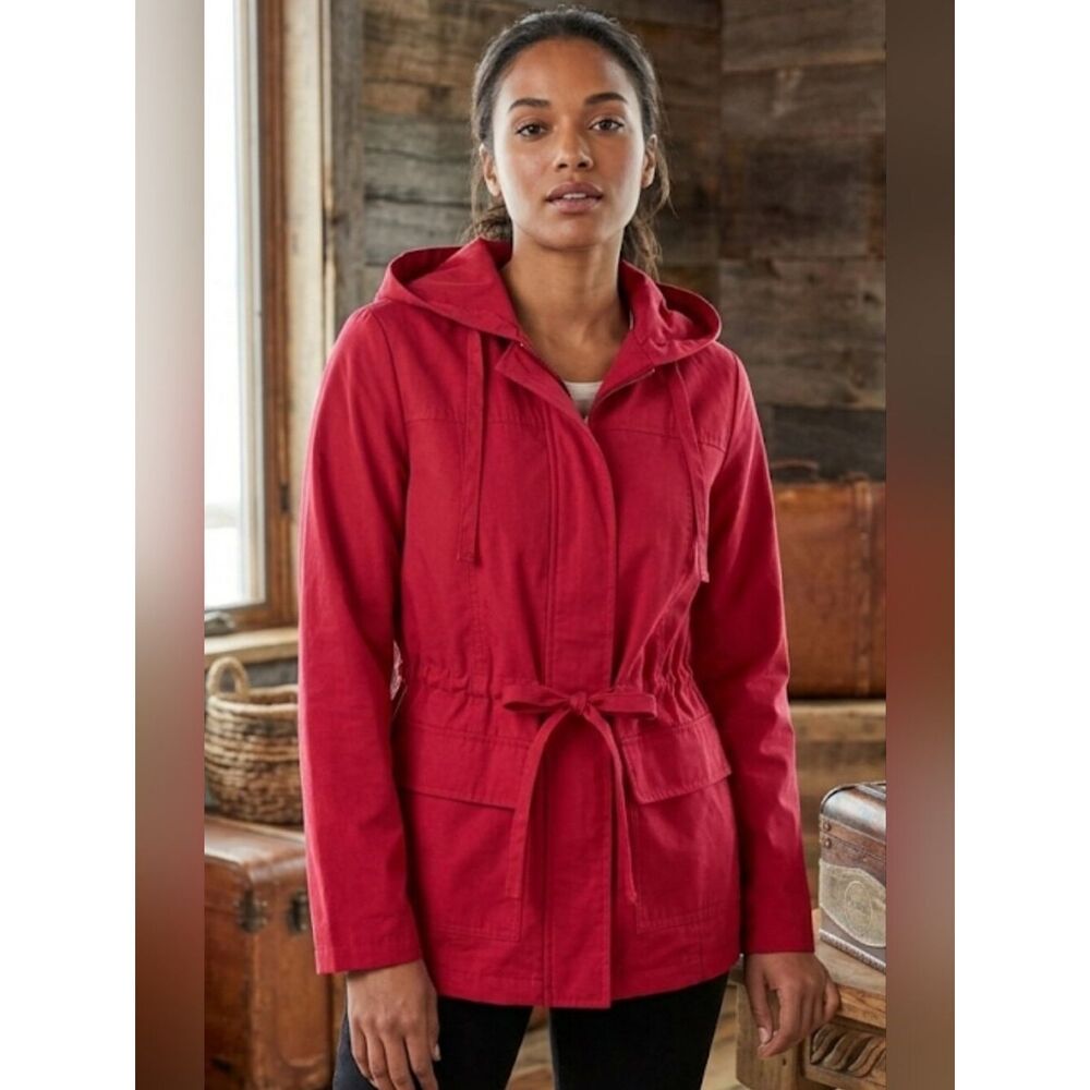Merona Women's coat Size M Red